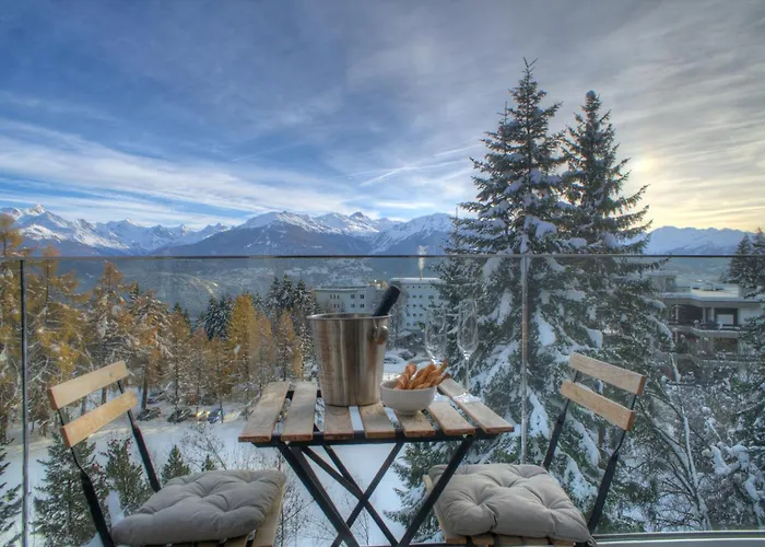 Апартаменты Ideally Located With View